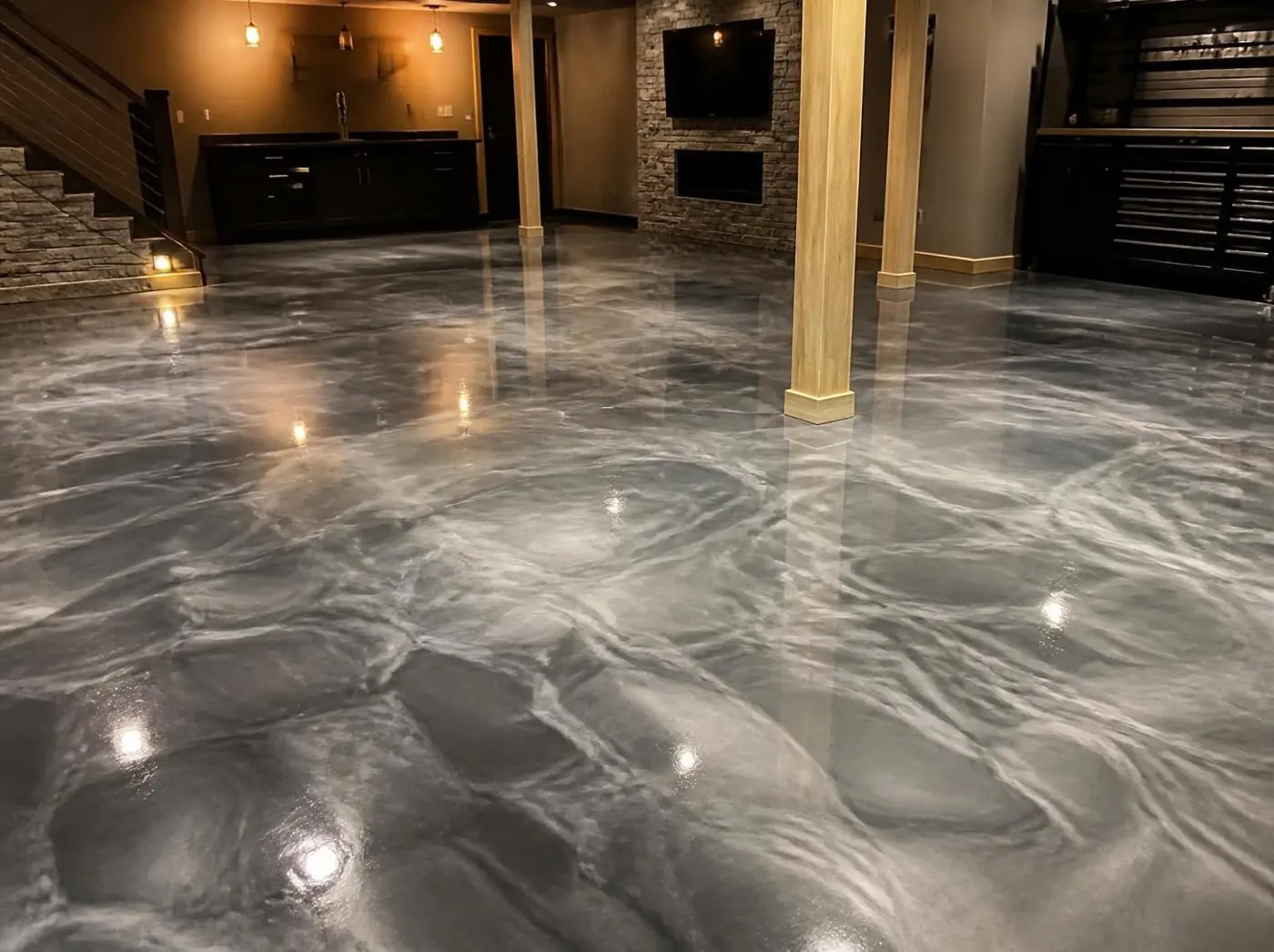 Silver and charcoal metallic epoxy floor
